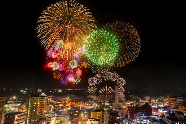 Pococha、8月24日「かごしま錦江湾サマーナイト大花火大会」でドローン