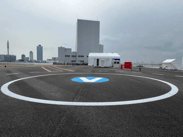 写真：離着陸スペース