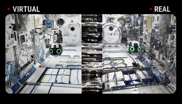 左：現実の「きぼう」内でのロボットの挙動を録画したもの、右：デジタルツイン