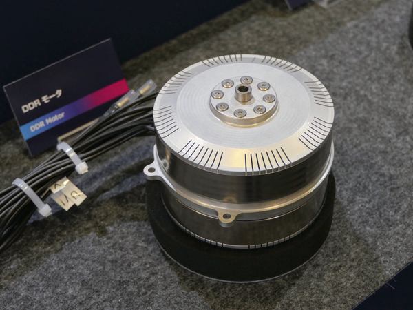 エイのヒレ”に似たカタチがプロペラの効率を大幅アップ!? エクセディが