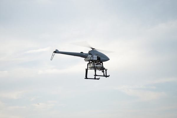 写真：飛行する「Prodrone GT-M」