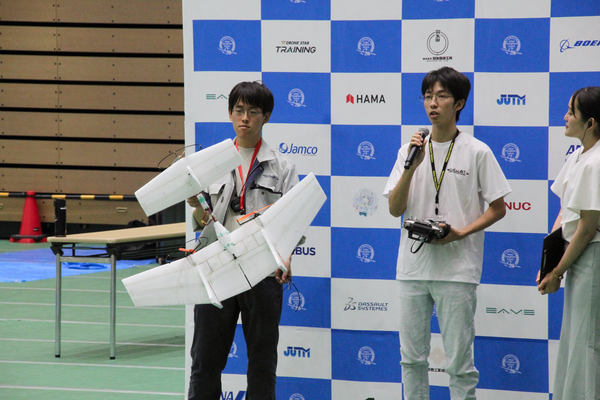 全日本学生室内飛行ロボ2025 — 巨大物資を運ぶ学生機が続々！金沢工大