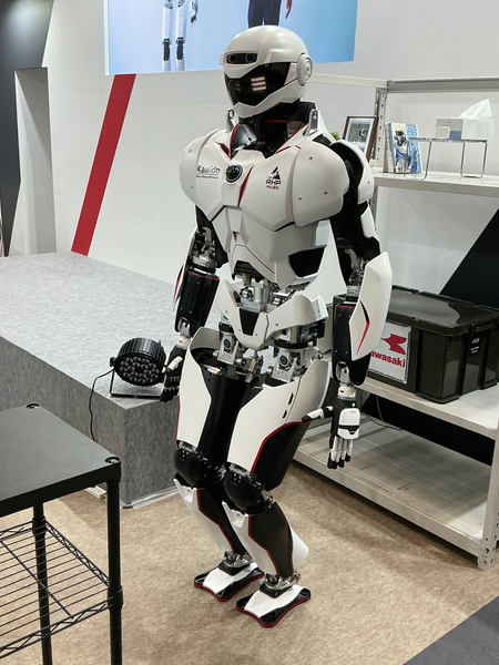 川崎重工のヒューマノイドロボット『Kaleido 9』切り拓くロボット共生