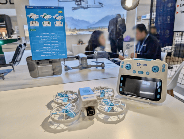 CES 2026】手頃な価格で攻めるContixo、ホビー向け新型ドローンをCES