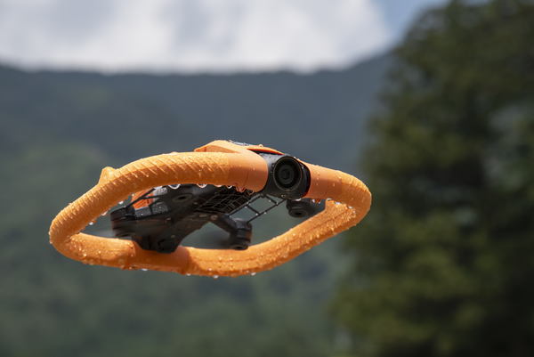 水面から離着水できる「HOVERAir AQUA」を実機レビュー、水上