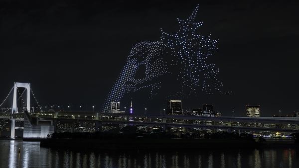1,000機のドローンショー「ODAIBA DRONE SHOW 2026」開幕、第2期は9/18