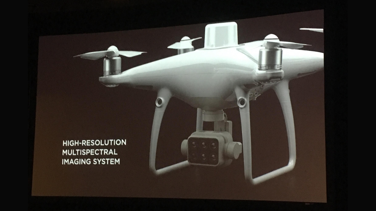 DJI、精密農業・土地管理用ドローン「P4 MULTISPECTRAL」を発表 