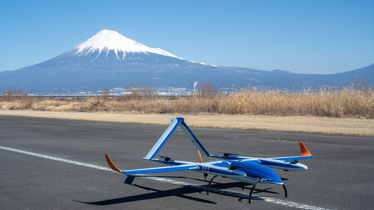 テラ・ラボ、航続距離1000kmに向けて「テラ・ドルフィンVTOL」初飛行