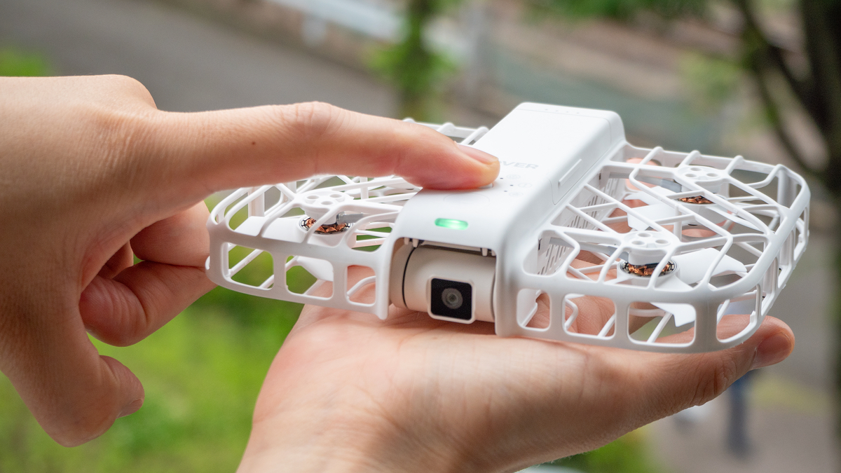 これで最後！）ドローンHOVERairX1smart本体と充電機器 特集】HOVERAir X1 Smart かんたん＆軽量＆高画質のAI搭載自撮り用