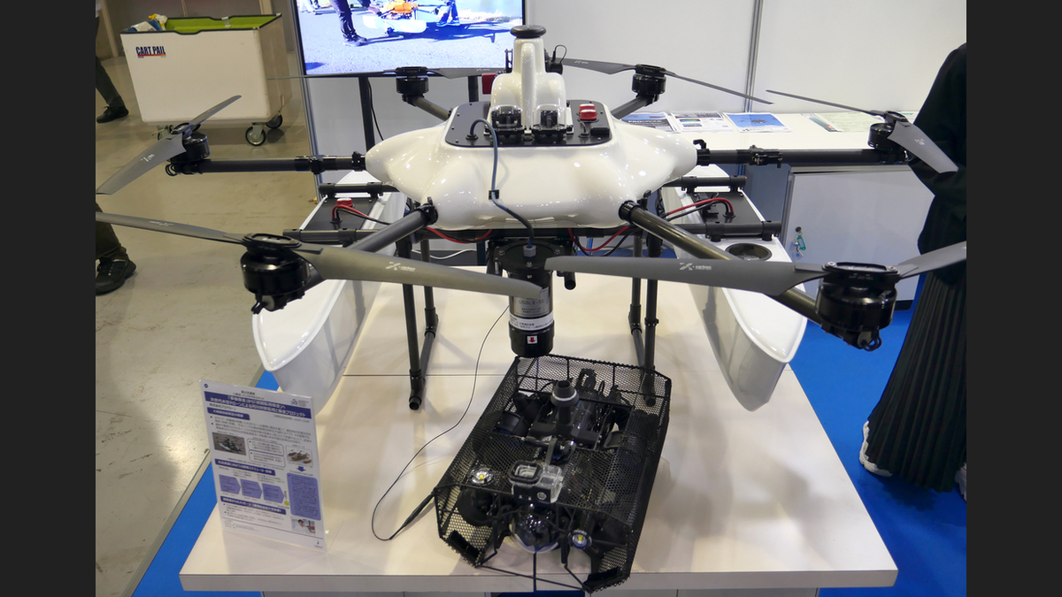 PRODRONE、自社開発の水中ドローンを搭載して“水空合体ドローン”が