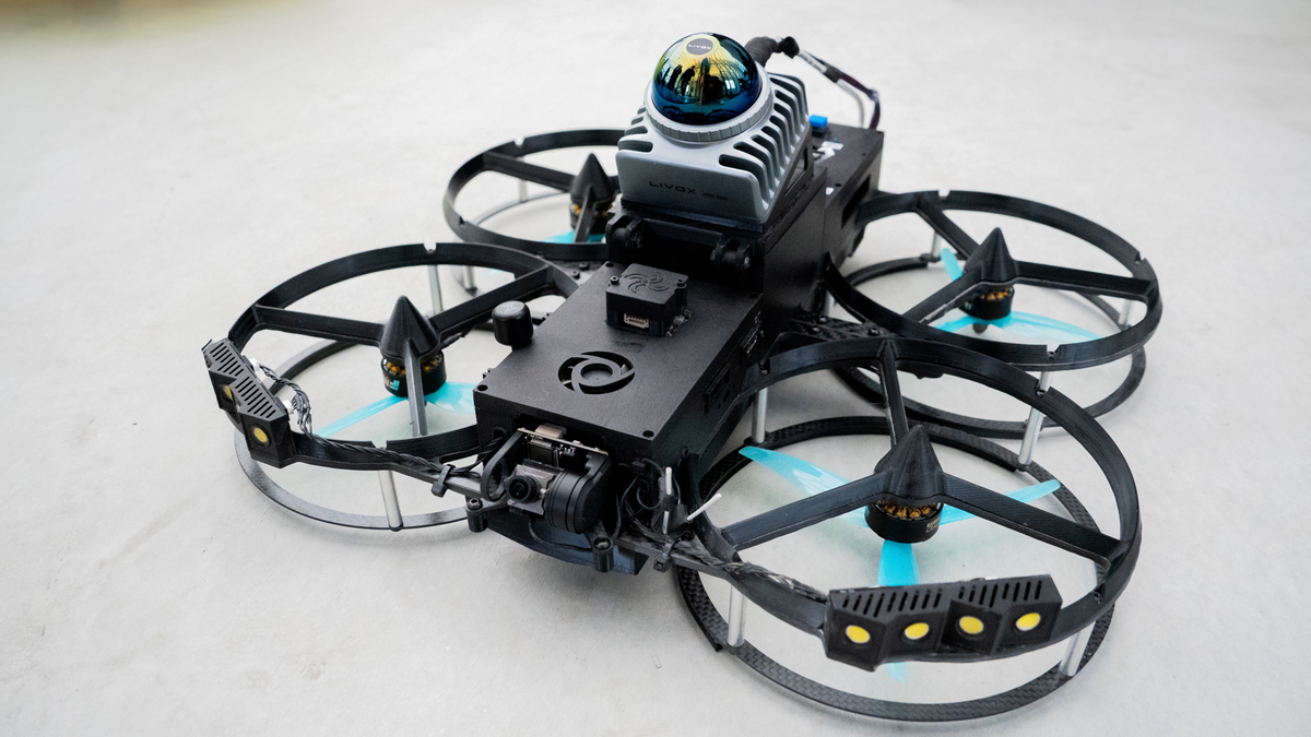 【Eachine製】ドローン【SNSシェアで-￥1000】 DRONE SPORTS、最新ドローン「Rangle 6」による屋内リアルタイム点群