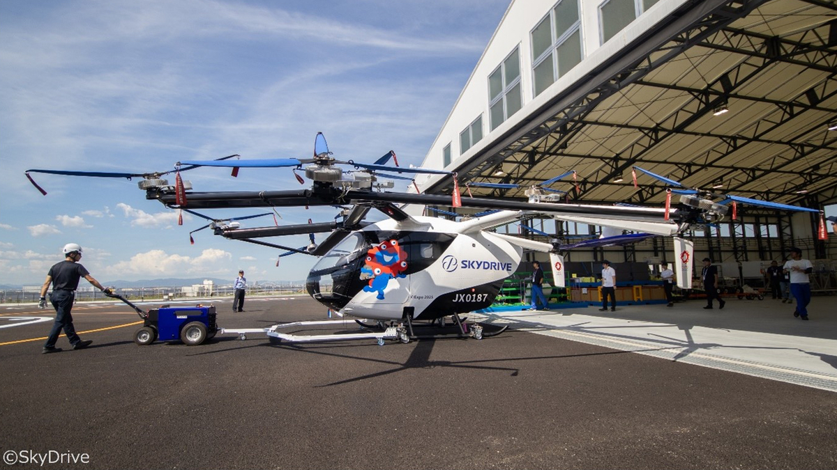 運搬、移動なとに IHI運搬機械、空飛ぶクルマの機体搬送装置をSkyDriveに提供 - ドローン