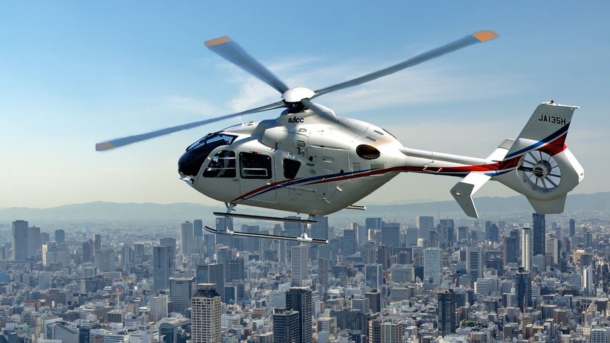 Dec.さま　専用AirX ヘリコプタースカイクルージング　3名様 1187914_main.jpg