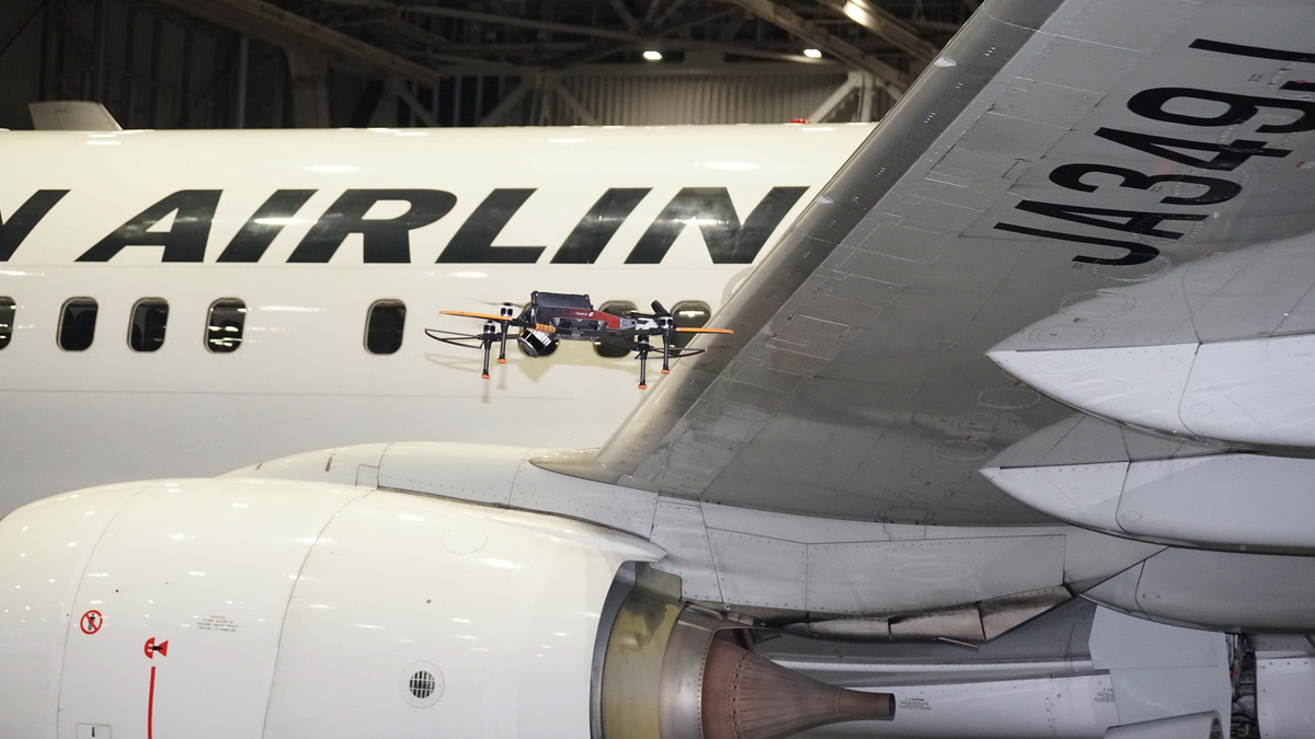 特集】JAL、完全自動飛行ドローンで航空機外観検査を検証――5～11時間の